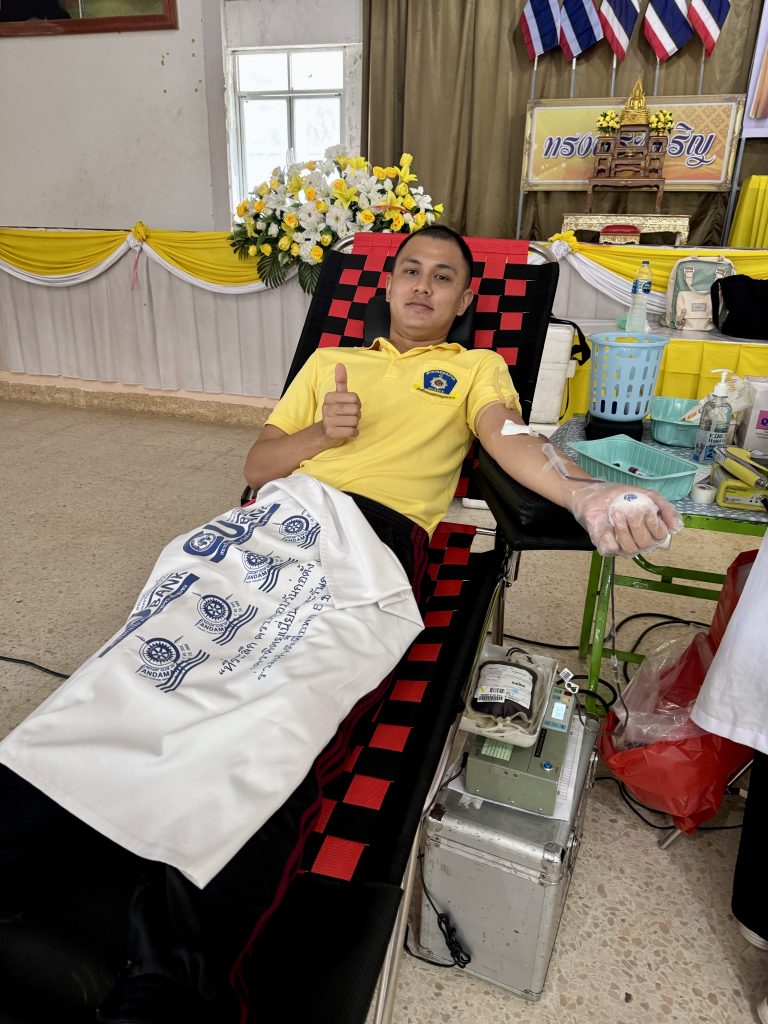 19FE91E5-EEE9-4A1F-B874-2F6B6B56ECC7