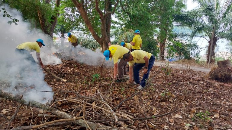 LINE_ALBUM_จิตอาสา 1 เม.ย.67_๒๔๐๔๑๕_12