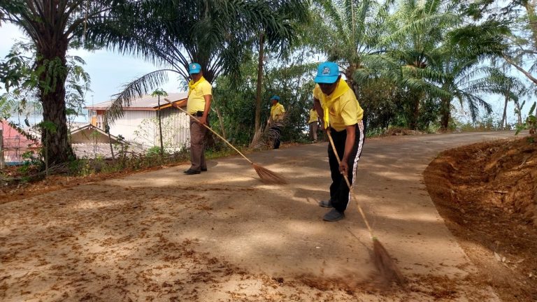 LINE_ALBUM_จิตอาสา 1 เม.ย.67_๒๔๐๔๑๕_13