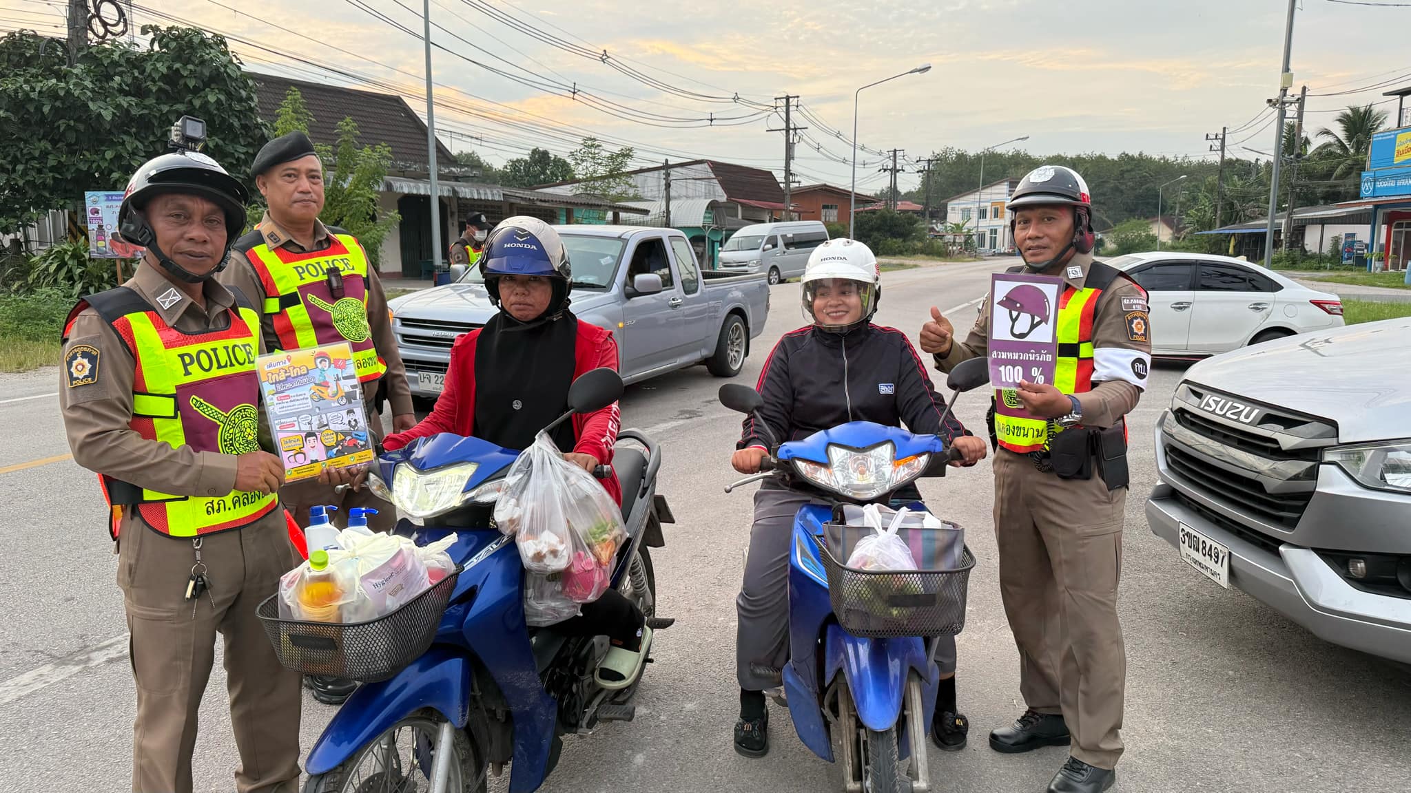 1fb321b4-3180-48a5-a13c-eec0582ff991